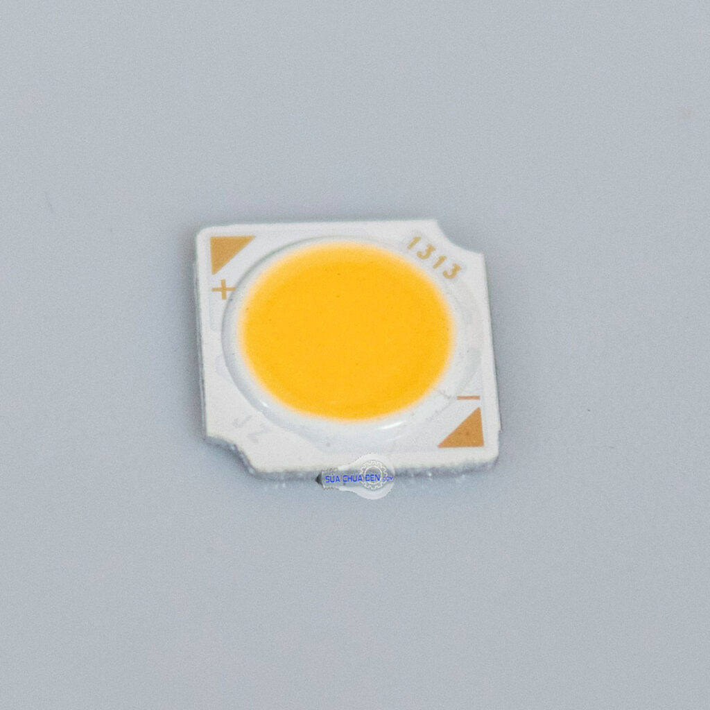 Chip led đèn rọi 7w